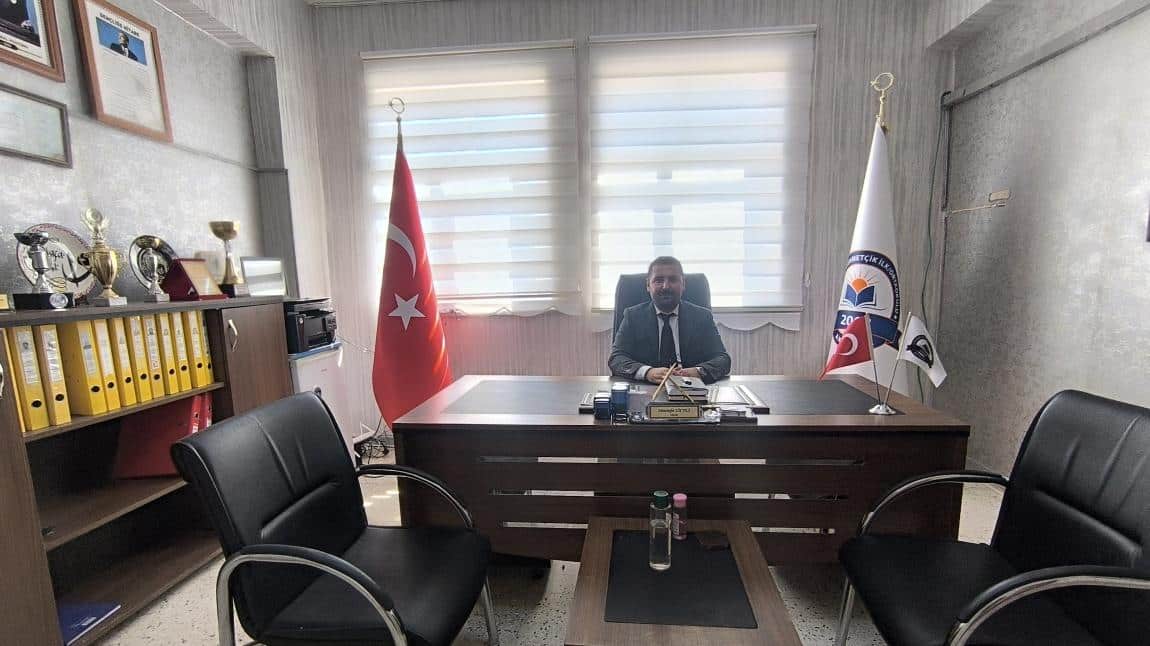 Mustafa ÇİFTÇİ - MÜDÜR